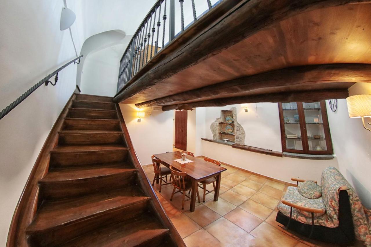 Al Vecchio Cellaio Historical Guest House サンタントーニオ・アバーテ エクステリア 写真