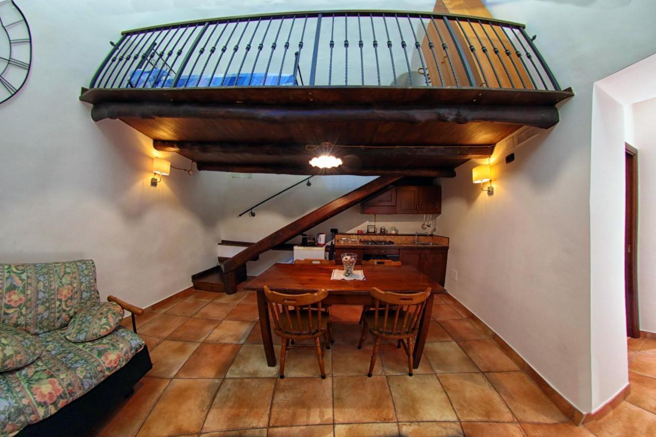 Al Vecchio Cellaio Historical Guest House サンタントーニオ・アバーテ エクステリア 写真